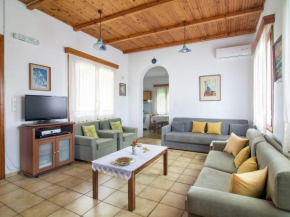 Отель Chic Villa in Lefkogia Crete with Swimming Pool  Ретимно